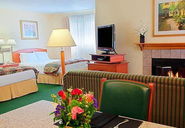Sonesta Es Suites Cleveland Westlake Extérieur photo