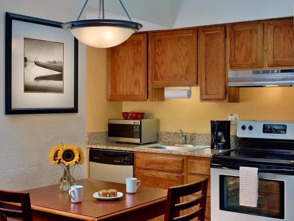 Sonesta Es Suites Cleveland Westlake Extérieur photo