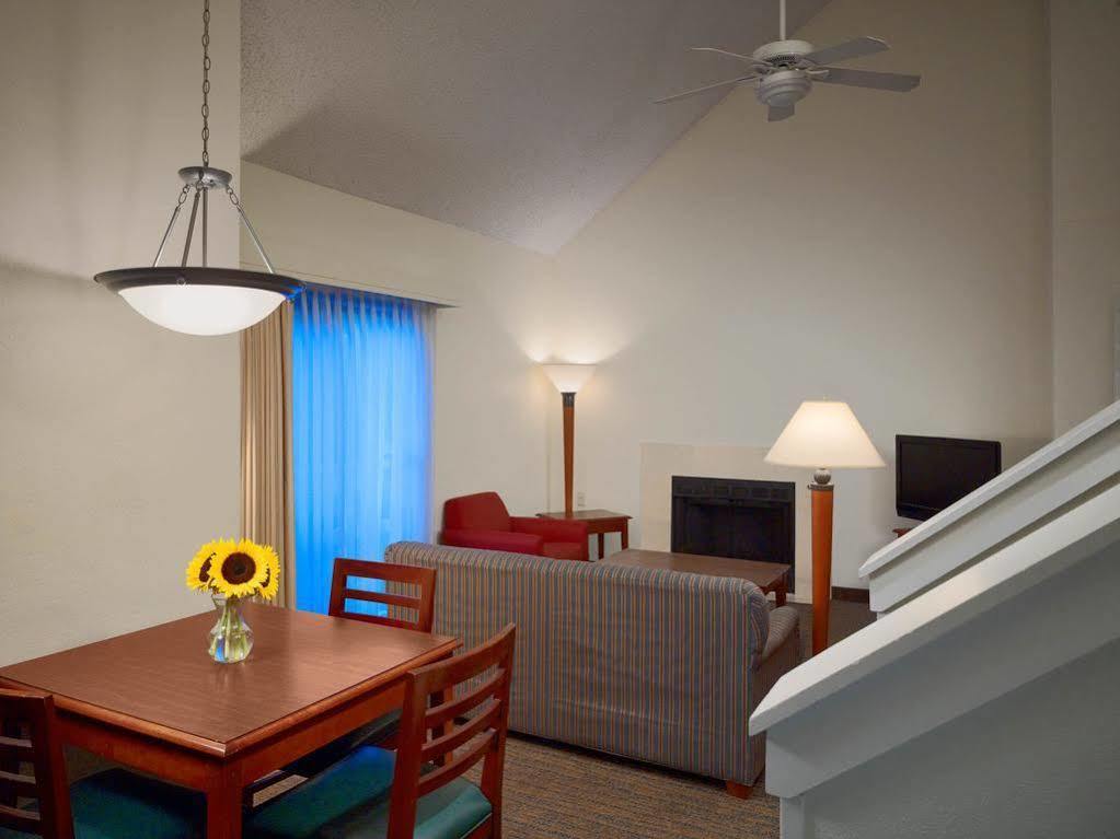 Sonesta Es Suites Cleveland Westlake Extérieur photo